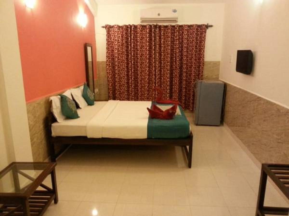 Oceans 7 Inn Calangute Exterior photo